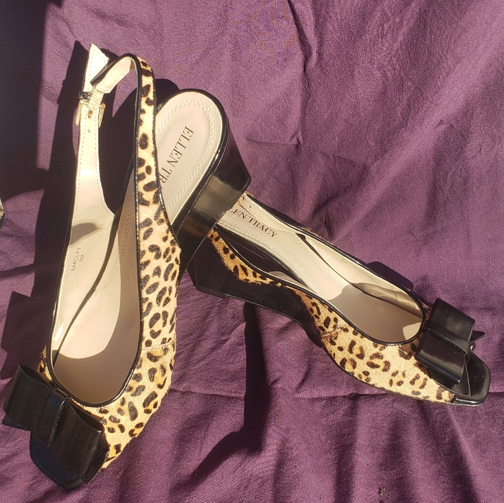 Ellen Tracy Leopard print Animal hide Peeptoe Wedges size8